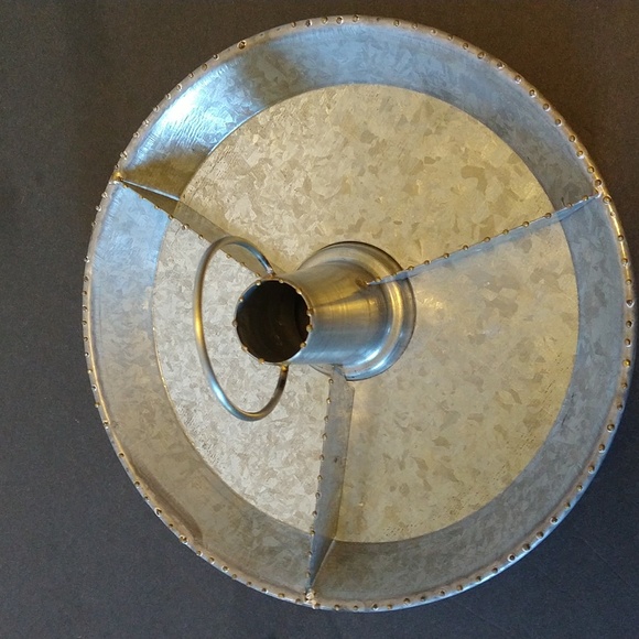 VGUC. Vintage handmade galvanized zinc topper 10-in diameter. - Picture 1 of 9